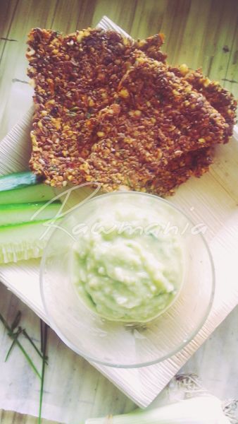 skvely raw chleb s tzatziki7
